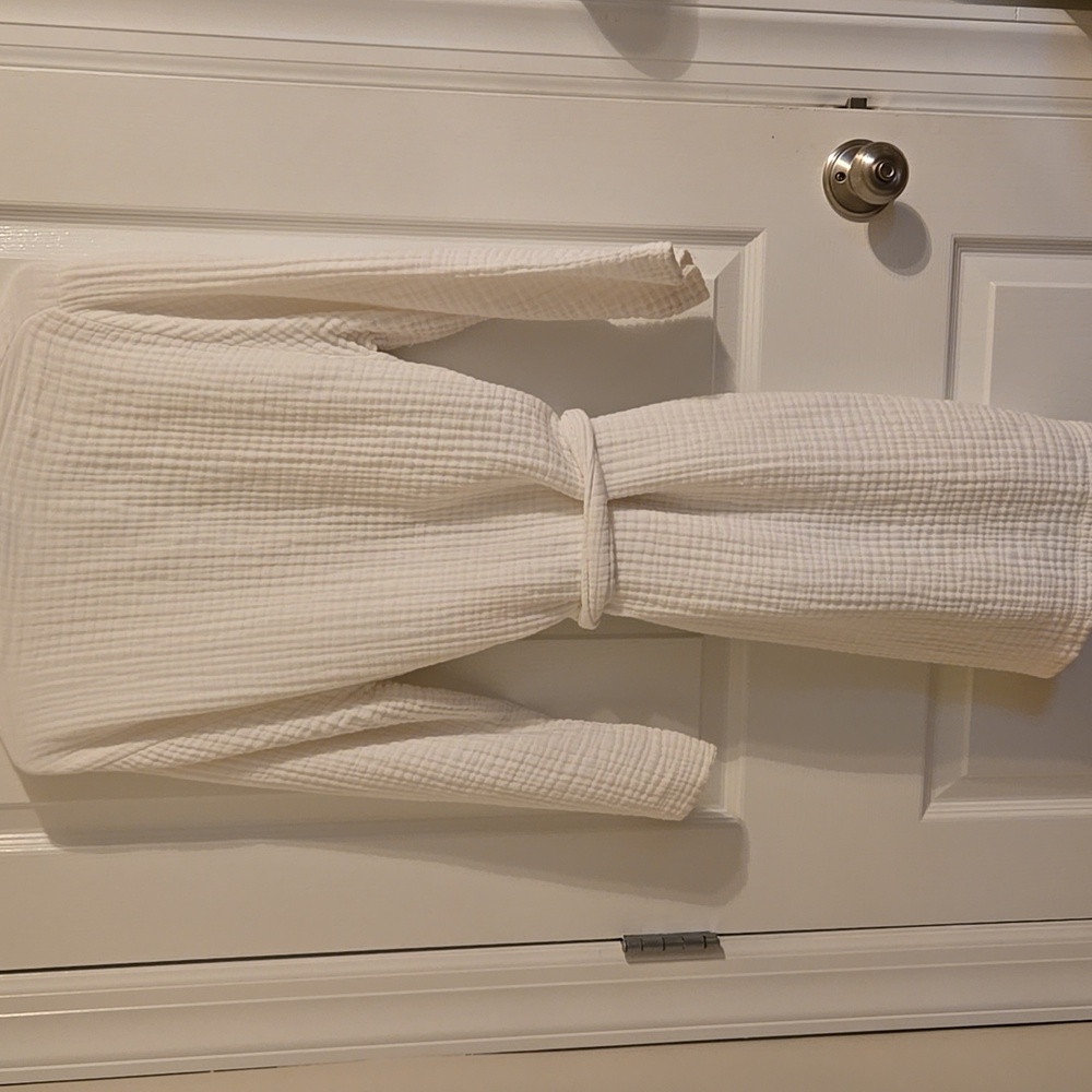 Parachute Cloud Robe - Picture 5 of 6